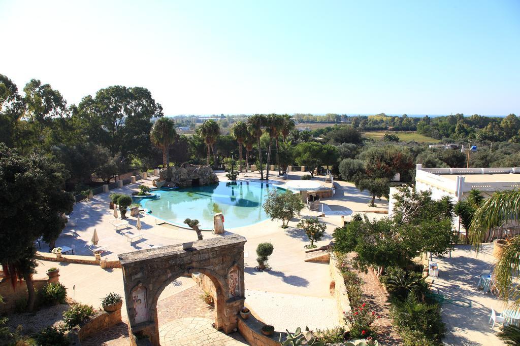 Eden Resort Country Удженто Екстер'єр фото