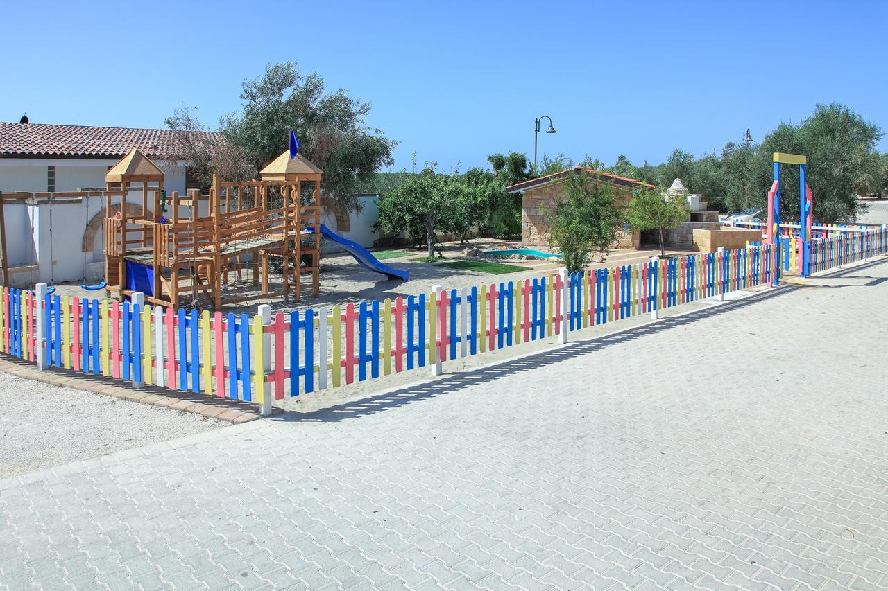 Eden Resort Country Удженто Екстер'єр фото