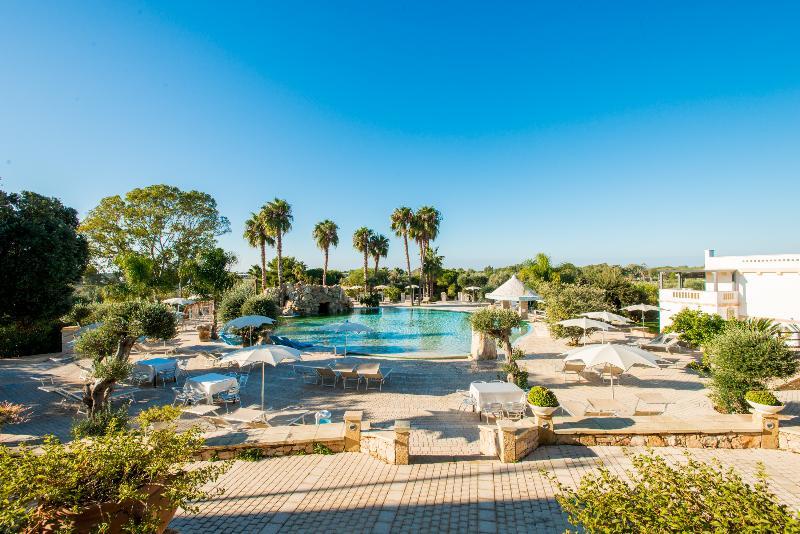 Eden Resort Country Удженто Екстер'єр фото