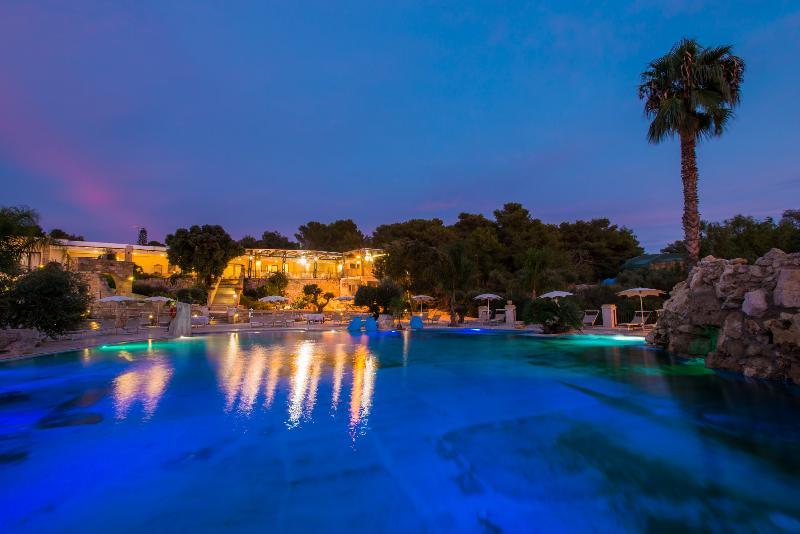 Eden Resort Country Удженто Екстер'єр фото